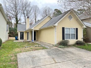 Building Photo - Fantastic 2 bedroom Durham House