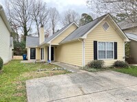 Building Photo - Fantastic 2 bedroom Durham House