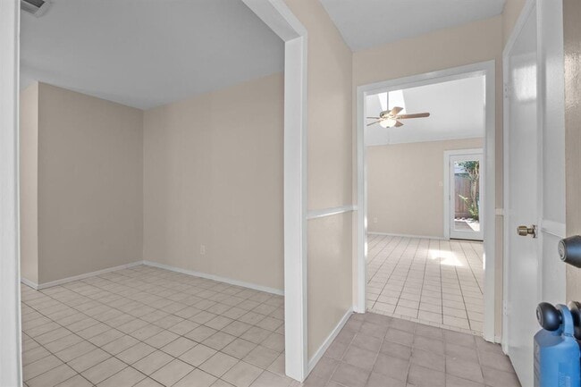 Building Photo - 15718 Sea Lark Rd