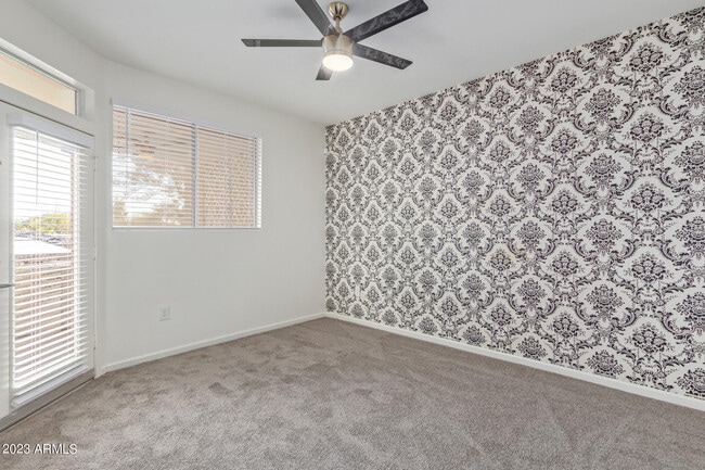 Building Photo - 11375 E Sahuaro Dr