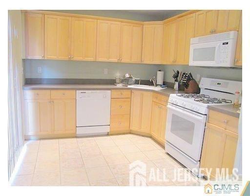 Building Photo - 4 Covington Ct