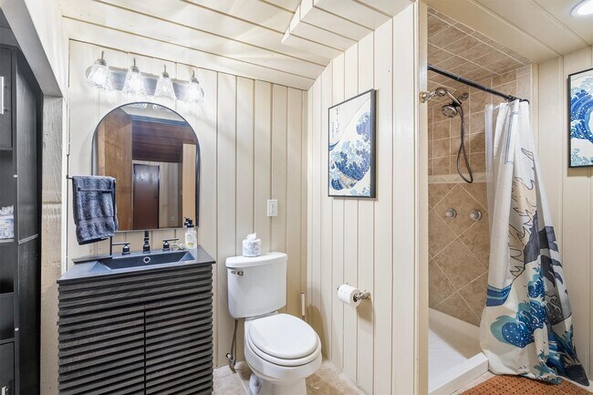 Building Photo - 29 Winged Foot Dr