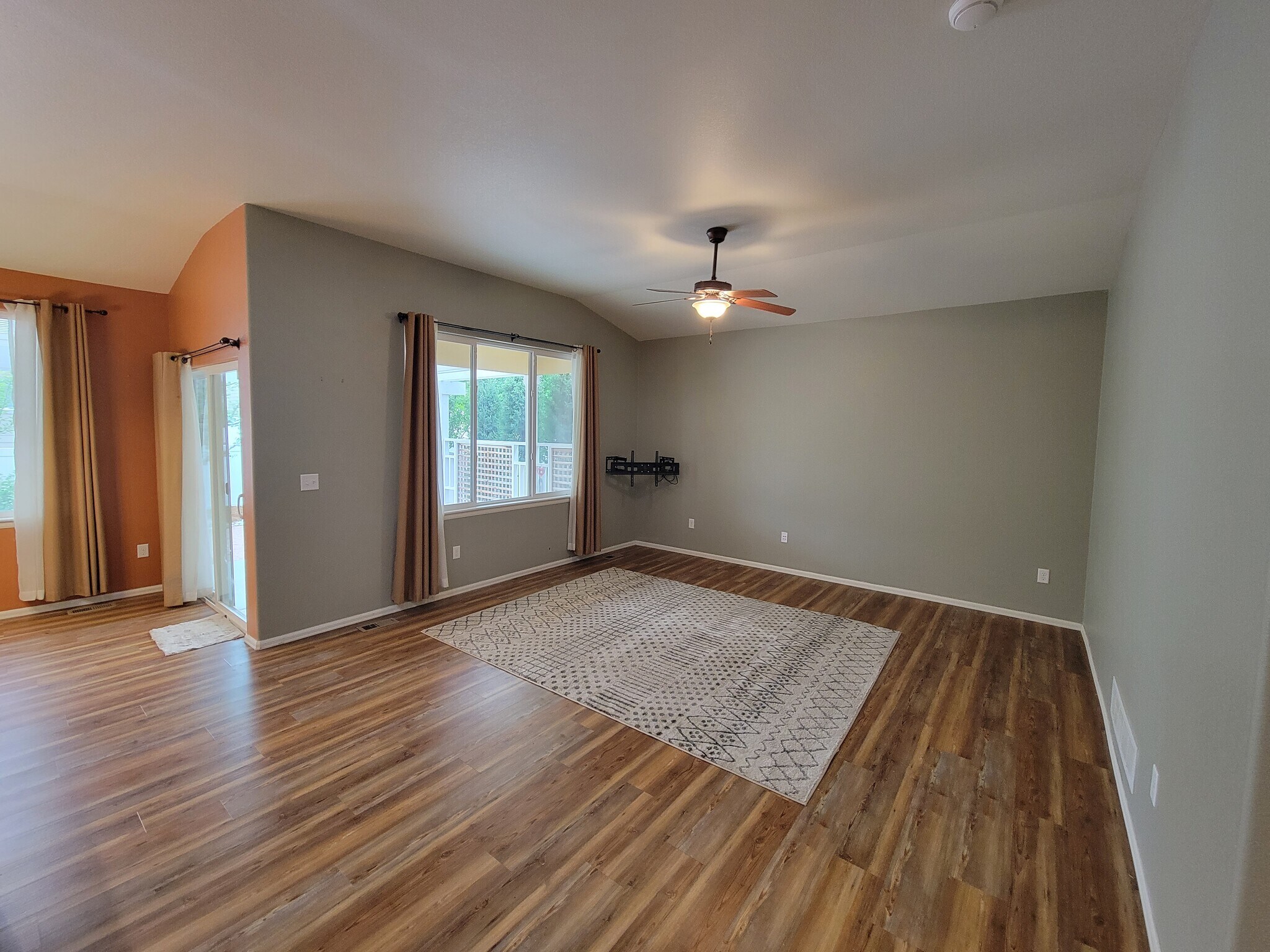 Building Photo - 2501 Bar Harbor Dr