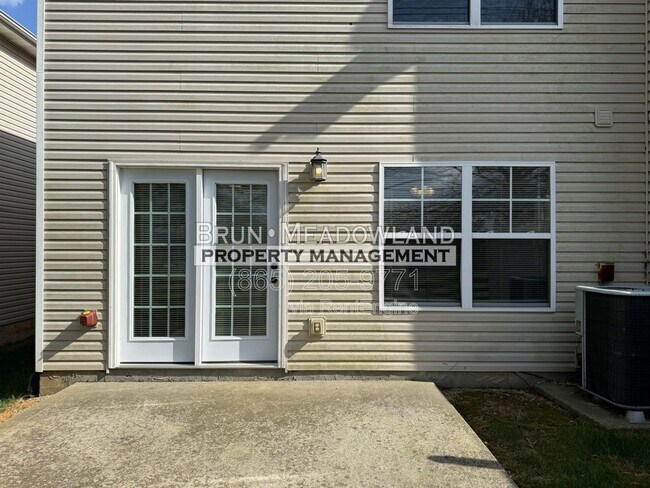 Building Photo - 2319 Talbott Way