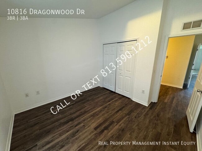 Building Photo - 10816 Dragonwood Dr