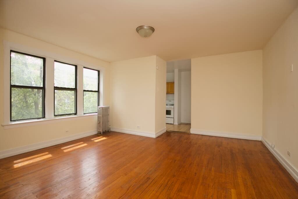 Building Photo - 1530 N Kedzie Ave