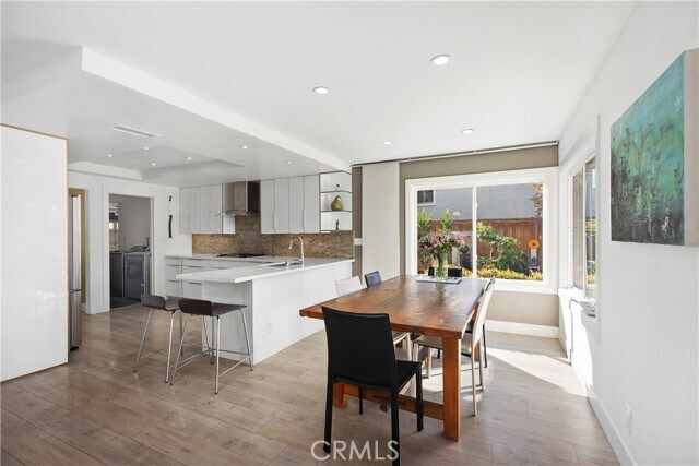 Building Photo - 25671 Cresta Loma