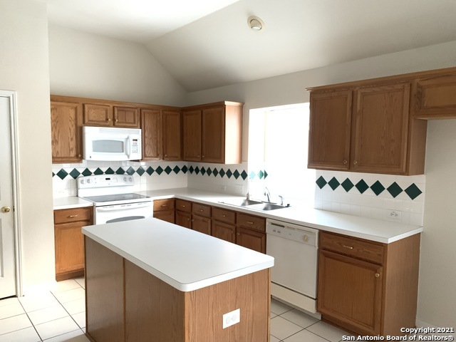 Building Photo - 12327 Hart Ranch