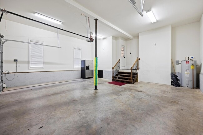 Building Photo - 7448 Miss Madison Way