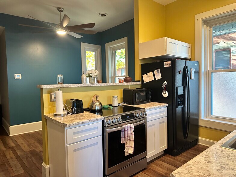 kitchen view - 1633 Main St