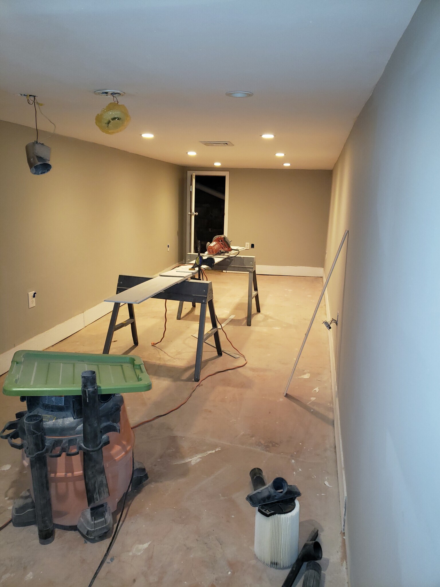Basement Room 400 sqft - 1413 W Ritner St