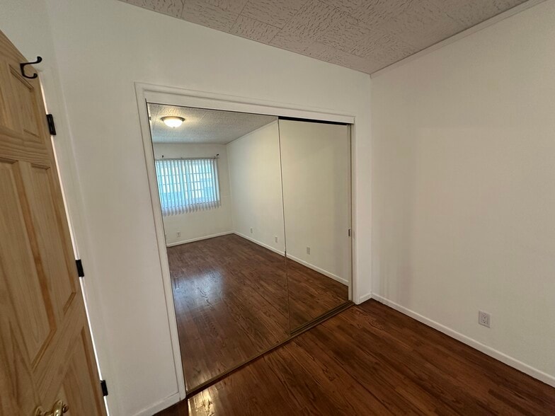Bedroom - 951 McCarthy Ct