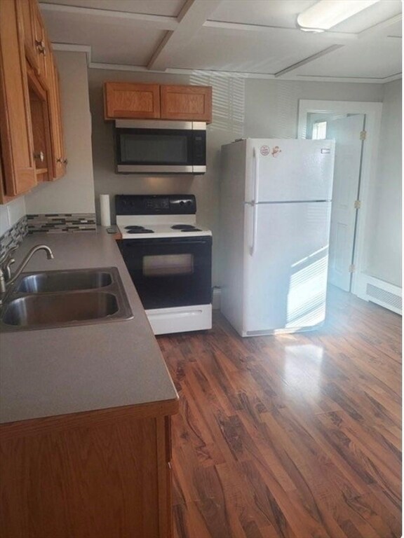 Building Photo - 25 Randall St