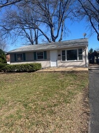 Building Photo - 11117 Florence Ave