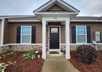 Building Photo - 960 Madrid Ct