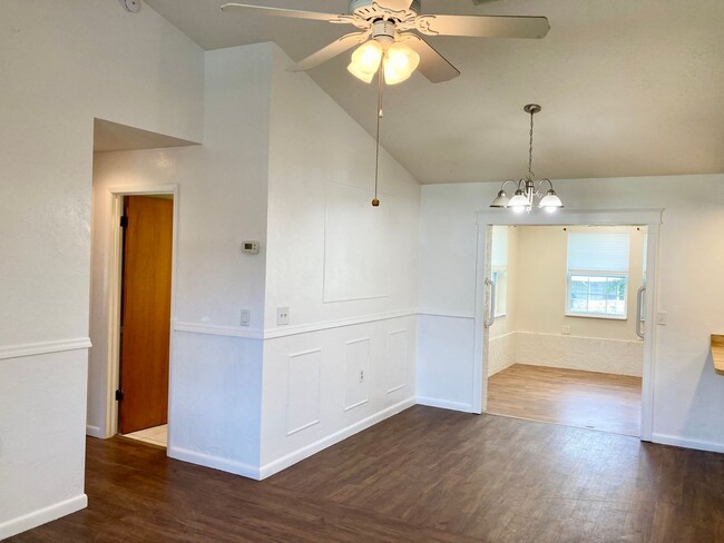 Building Photo - Available Now! 2 bedroom, 1.5 bath home wi...