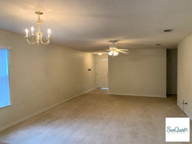 Building Photo - 5466 Cherub Cir