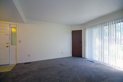 1BR Living Room - Mountain Ridge Manor