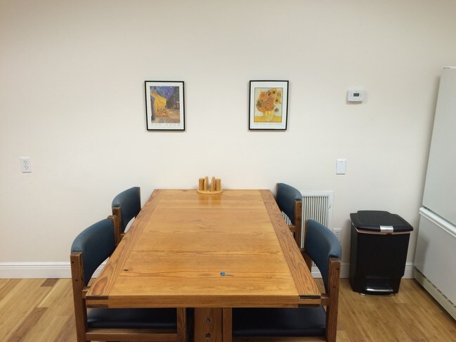 Building Photo - 5771 Bur Oaks Ln