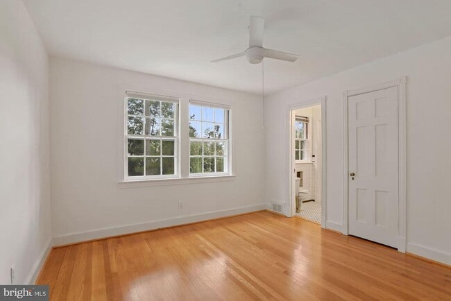 Building Photo - 3273 Worthington St NW