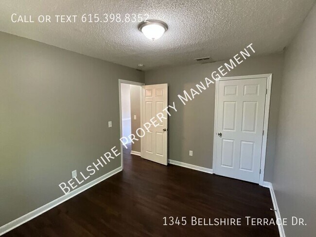 Building Photo - 1345 Bellshire Terrace Dr