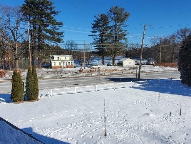 Building Photo - 160 Tyngsboro Rd