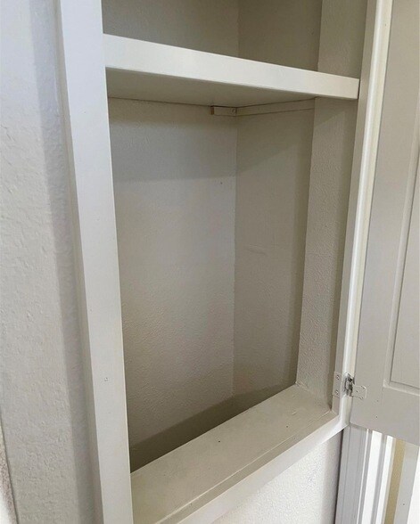 Building Photo - 1505 Mission Ridge Trail