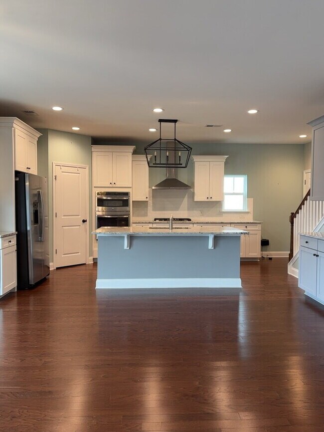 Building Photo - 292 Calm Water Way