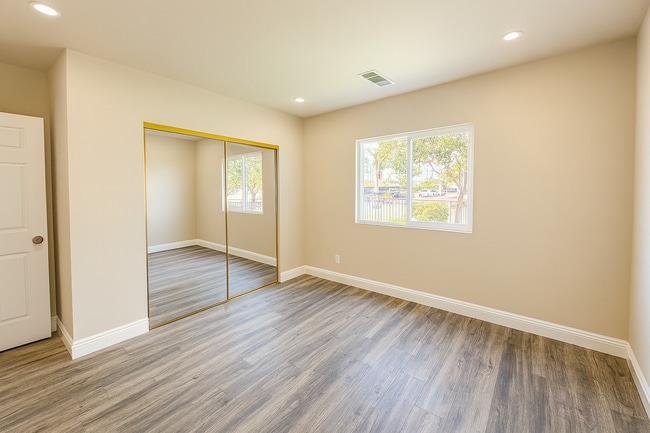 Building Photo - 4522 W 156th St