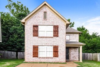 Building Photo - 9236 Lazzini Cove