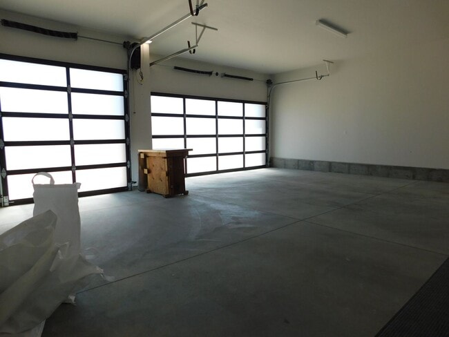 Building Photo - Stunning Home in Redlands Mesa