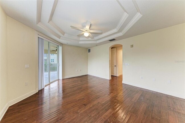 Building Photo - 5200 Manorwood Dr