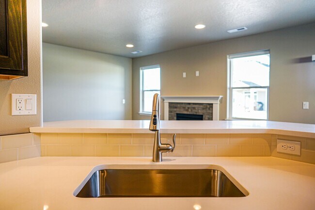 Building Photo - Brand New Home in Hayden North