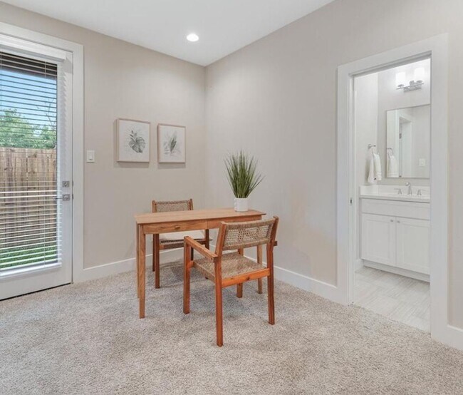 Building Photo - Luxury New Construction Home for Lease – E...