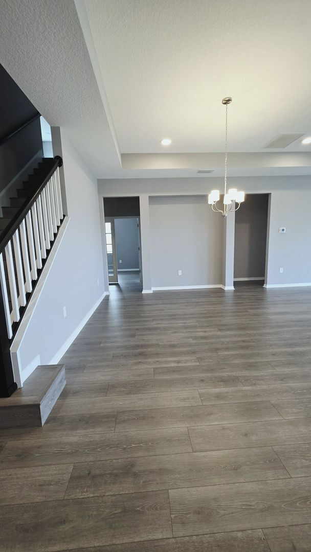 Building Photo - Executive 4BR / 3.5BA Home | Loft • Office...
