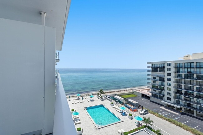 Building Photo - 3450 S Ocean Blvd