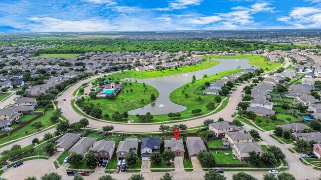 Building Photo - 21318 Pine Monte Ridge Ln