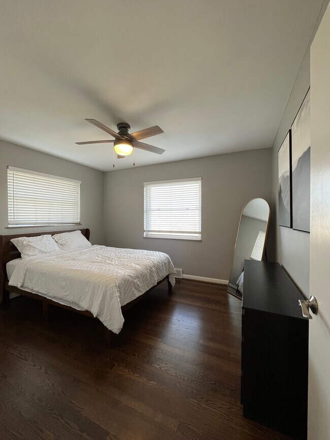 Building Photo - 1246 Hillcrest Ct