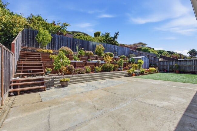 Building Photo - Spacious South San Francisco Home with Large Backyard, Garage & In-Unit Laundry
