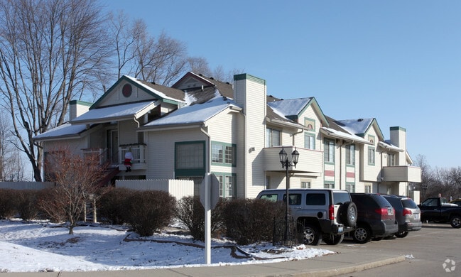 Primary Photo - Willow Pointe