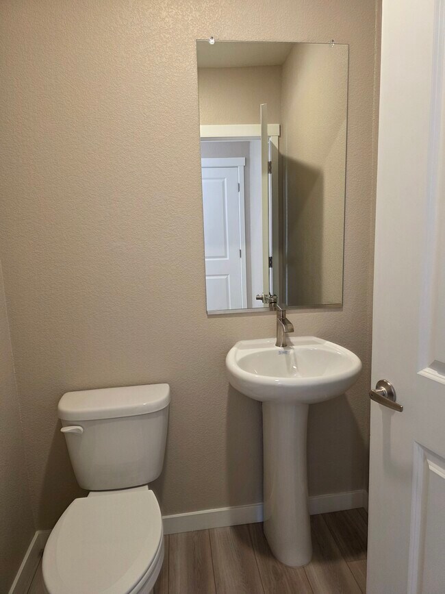 Building Photo - 2954 Pulp Ml Ln