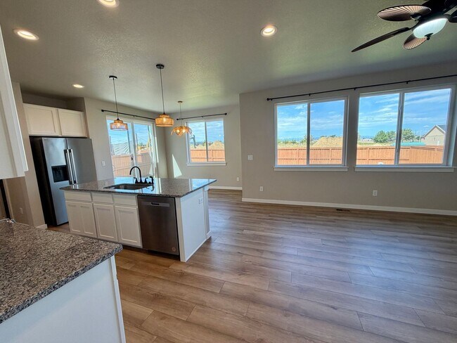 Building Photo - 1219 105th Avenue Ct