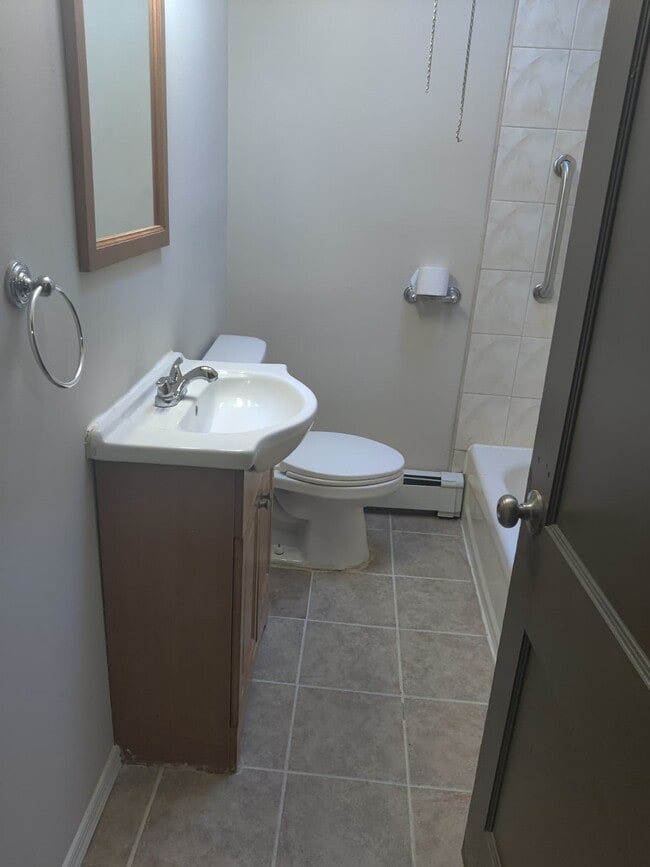 Building Photo - 355 E Upsal St