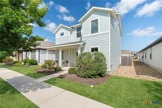 Building Photo - 2104 Pecan Island Dr