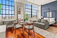 Building Photo - 1421 N 5th St