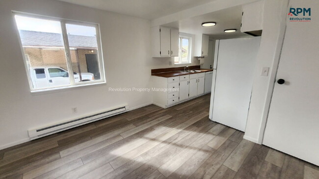 Building Photo - 3 BEDROOM UNIT IN WASHINGTON TERRACE