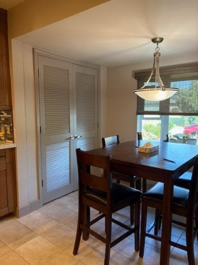 Building Photo - 141 W Twain Ave