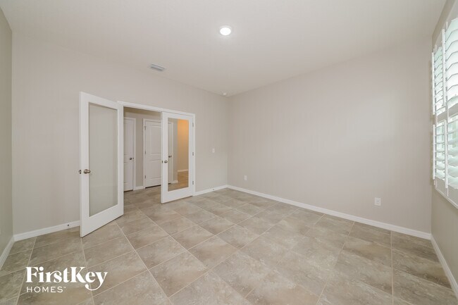 Building Photo - 6518 Devesta Lp