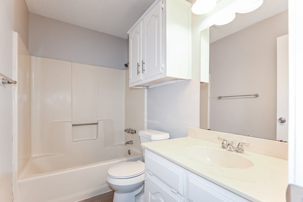 Building Photo - 1311 Mallard Dr