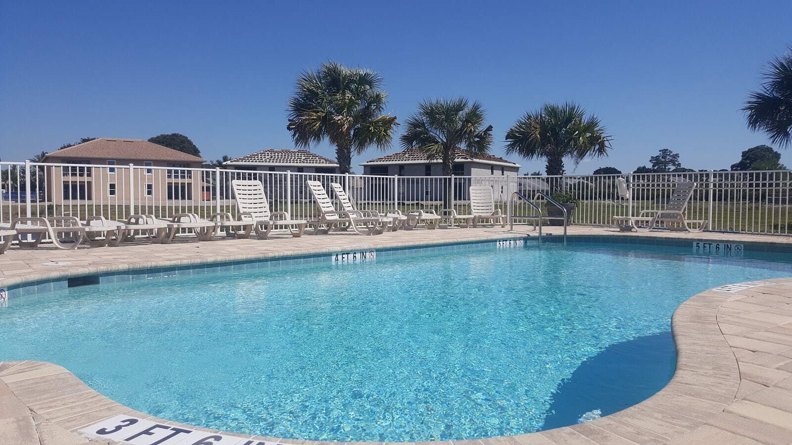 Palmesta Pool - 27490 Palmesta Circle, Unit 39